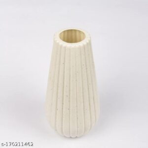 White flower vase, empty view showing pattern